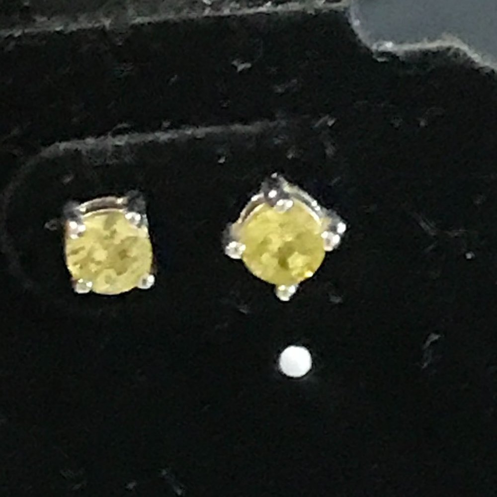 4mm Round Topaz Yellow Post Earrings